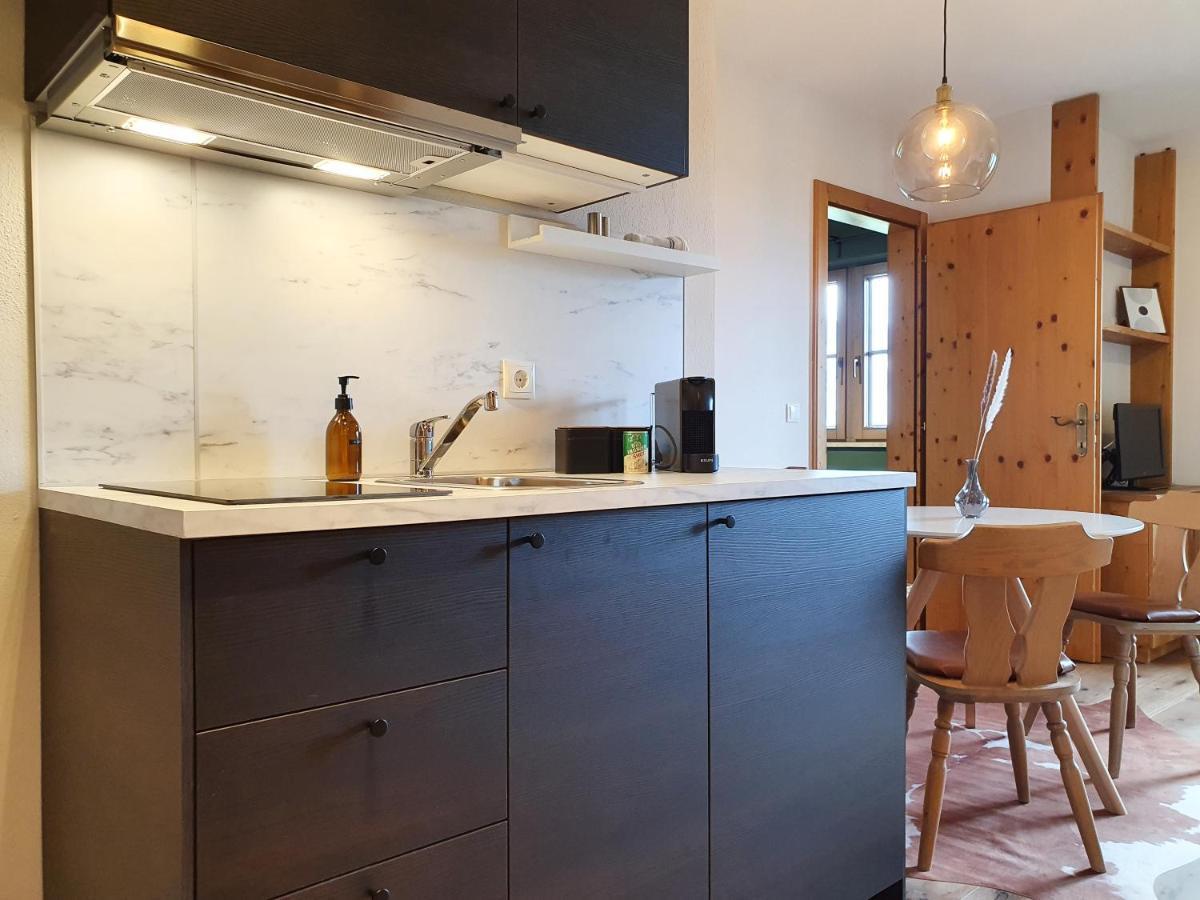 Gruberwirt Apartments Neu Gotzens ภายนอก รูปภาพ